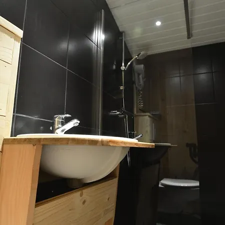 Bed & Breakfast Le Chalet De Valentine
